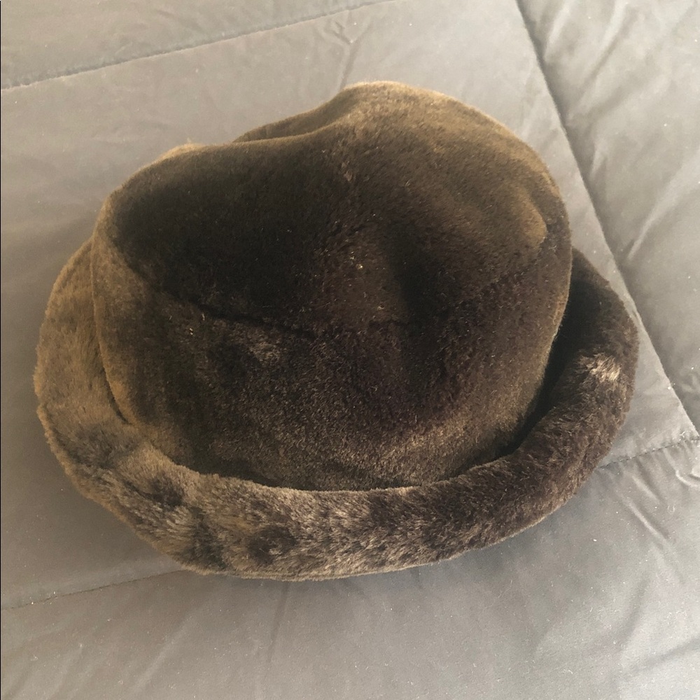Women’s Brown Fur Hat